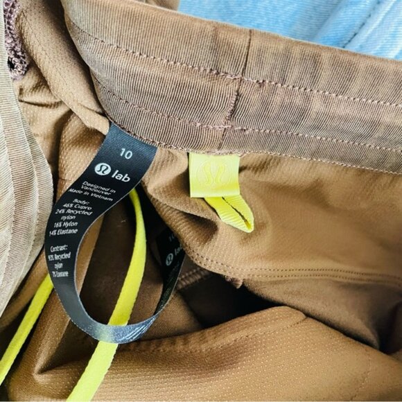 Lululemon Lab SIZE 10 Super High Rise Jogger in Soft Brown - Picture 8 of 8